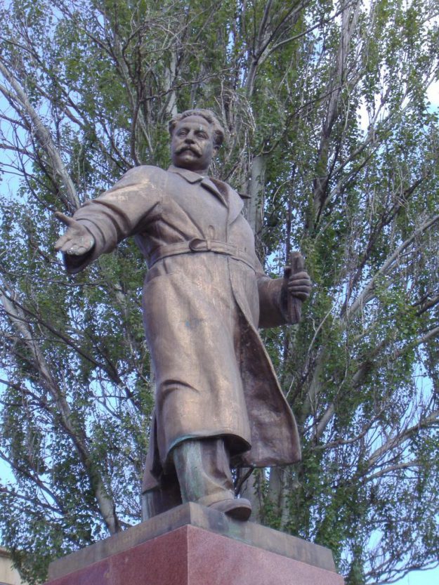Памятник Г.К. Орджоникидзе